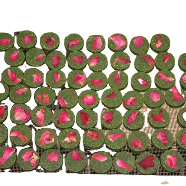 Durable-Pet-Toy-Molars-Grass-Cake-Alfalfa-Rabbit-Snack-Feed-for-Chinchillas-Dutch-Pigs-Guinea-Pigs-Hamsters-Other-Small-Animals