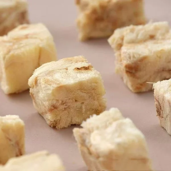 Factory-Customization-Freeze-Dried-Chicken-Meat-Pet-Snack-Supplier-Dry-Cat-Dog-Food-Bulk-Private-Label-High-Protein-2