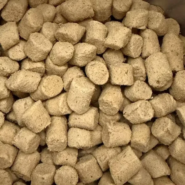 Factory-Grain-Free-High-Protein-Healthy-Balanced-Nutrition-Animal-Pet-Treats-Freeze-Dried-Raw-Meat-Cubes