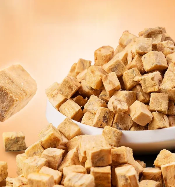 Factory-OEM-Freeze-Dried-Salmon-Pet-Food-for-cat-and-Dog-High-Quality-Natural-Chicken-Fish-Duck-Meat-High-Protein