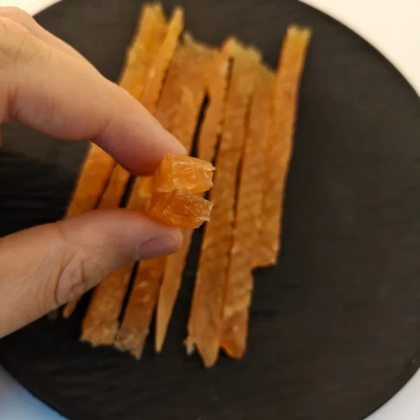 High-Protein-Easy-for-Puppies-to-Eat-Fine-Cut-Pet-Snack-Dehydrated-Crystal-Chicken-Strips-for-Pet