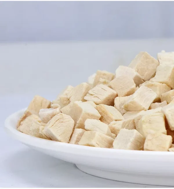 Original-High-Nutrition-High-Protein-Vacuum-Packing-Freeze-Dried-Beef-Liver-Diced-Pet-Food-Snack-Chicken-Breast-Cubes