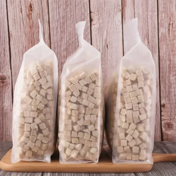 Pet-Freeze-Dried-Snacks-Cat-Snacks-And-Cat-Food-Freeze-Dried-Chicken-Cube-Bags-Dog-Snacks-And-Dog-Food-Customized-OEM