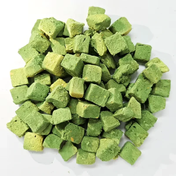 Pet-Treats-Cat-Grass-Cube-Natural-Diced-Cat-Grass-Cube-High-Protein-Freeze-Dried-Snack-Cat-Dog-Food